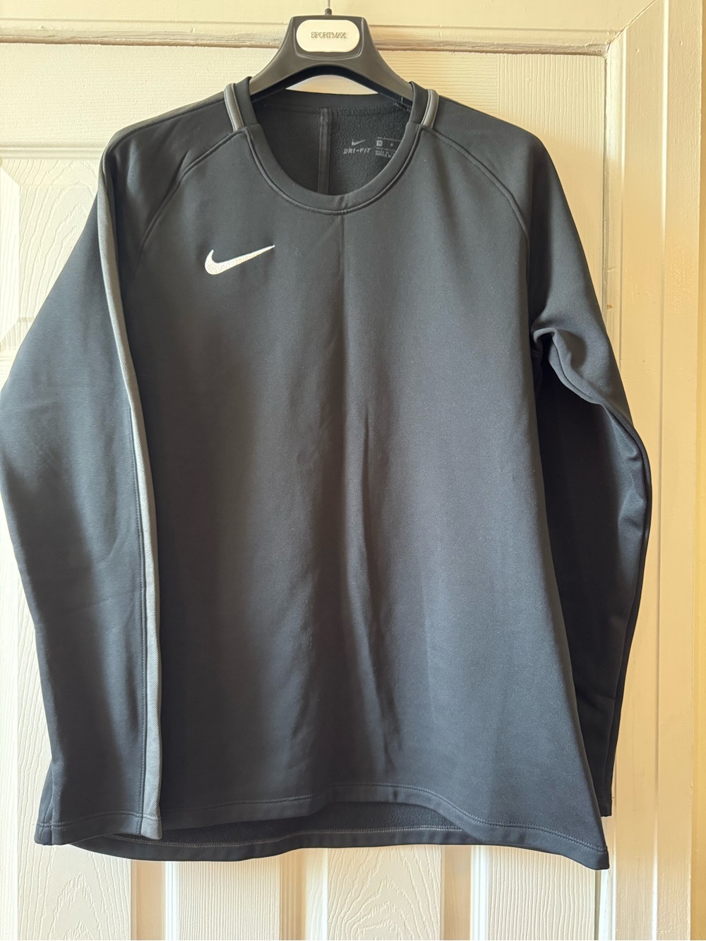 Nike DRI FIT Long Sleeve Shirt